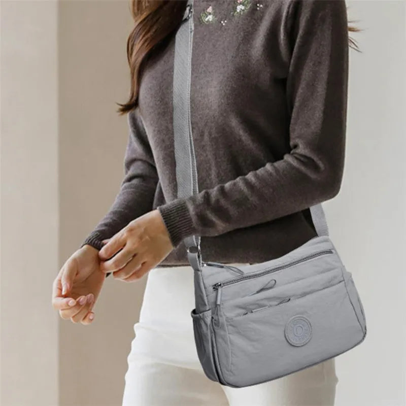 Women's Multi-Layer Crossbody Bag: Solid Color Multi-Pocket Versatile