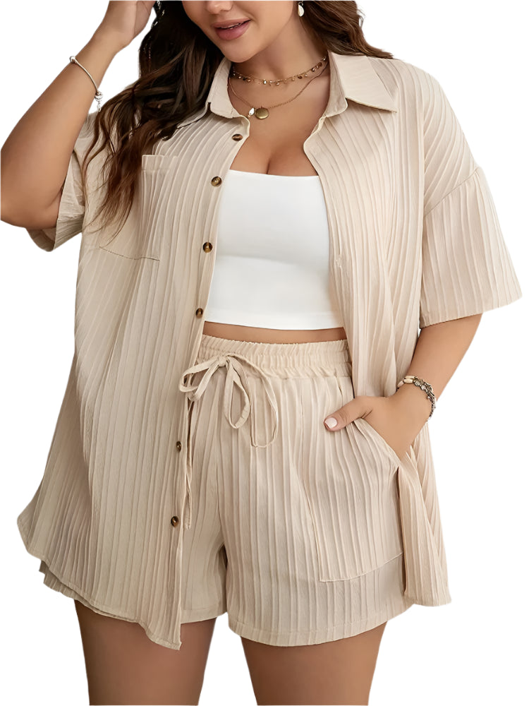Plus Size Women's 2PC Set - Long Shirt & Shorts Summer Holiday