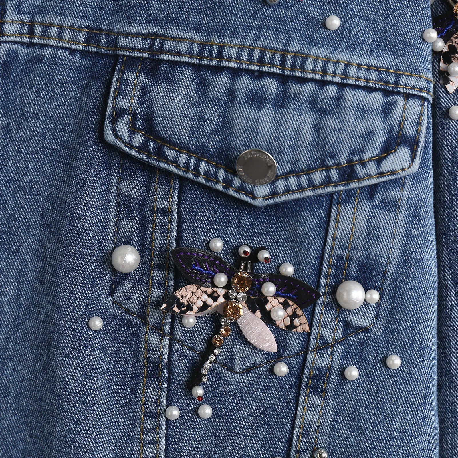 Women's Elegant Pearl Denim Coat – Loose Casual Autumn Work Jacket