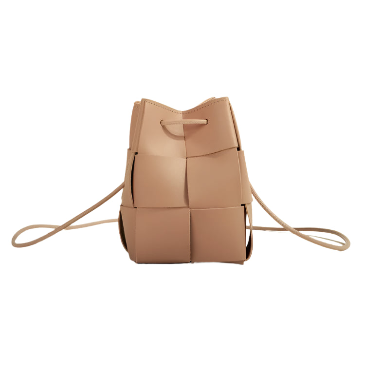Small Woven Bucket Bag – Drawstring Designer Shoulder Handbag for Women