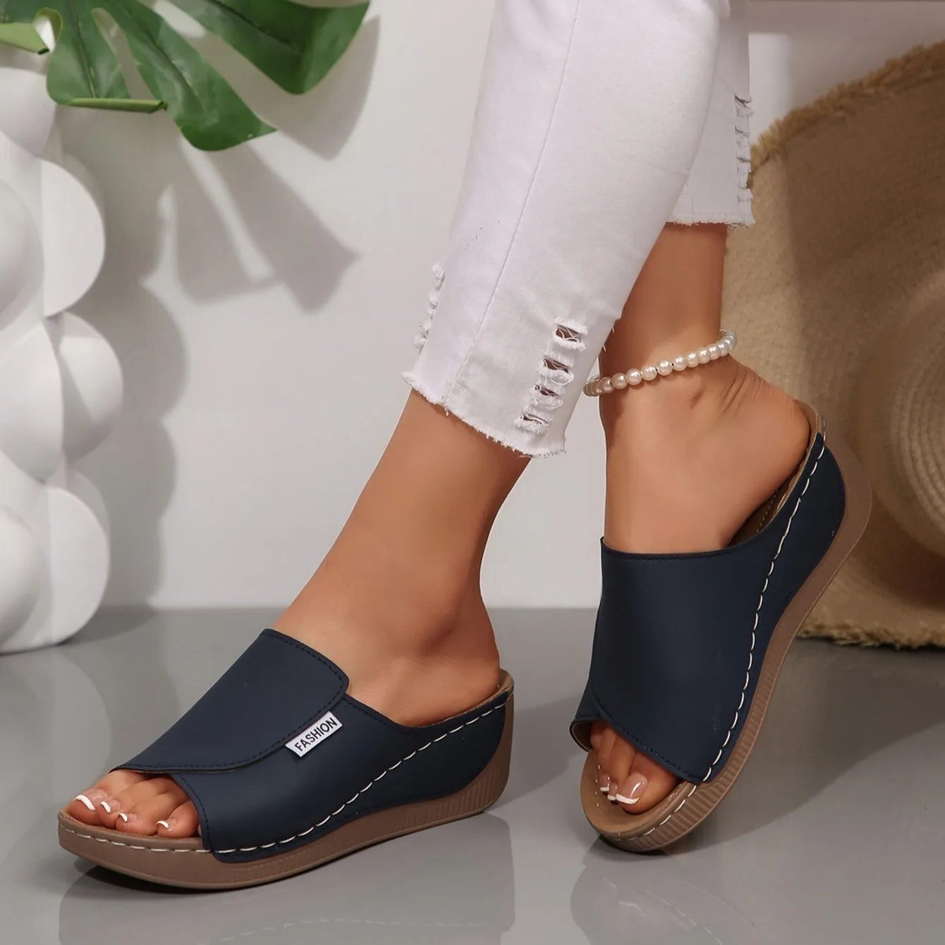 Women's Summer Wedge Slippers - Open Toe Breathable Buckle Sandals