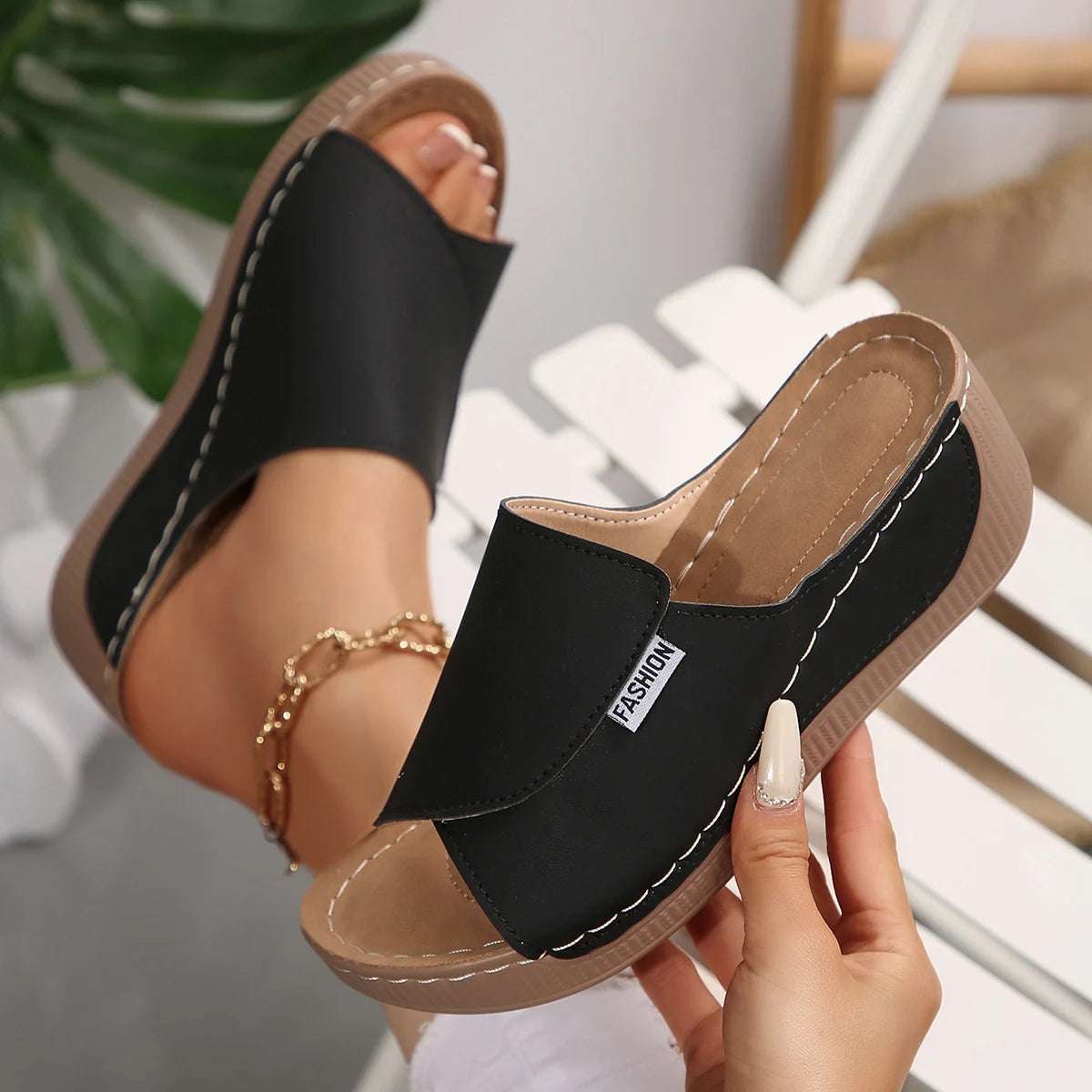 Women's Summer Wedge Slippers - Open Toe Breathable Buckle Sandals