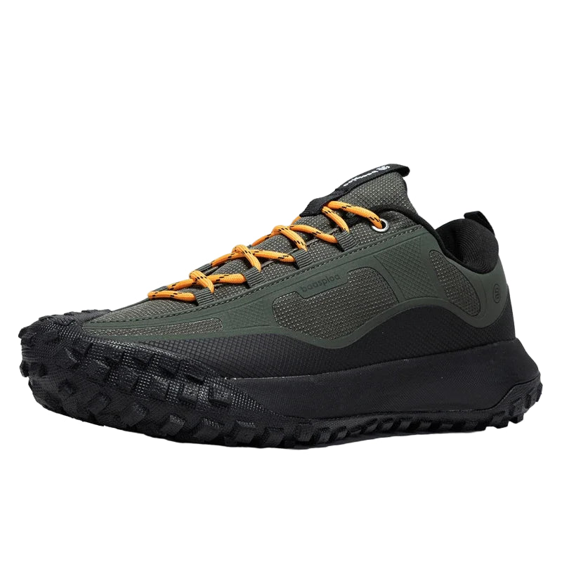 Green and black hiking shoe with orange laces on a white background, featuring the brand 'baasploa'.