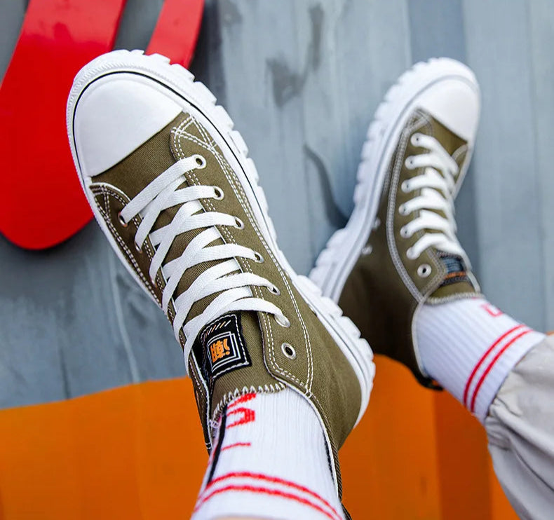 Men's High Top Canvas Sneakers – Lace-Up Sport Board Shoes for Casual Street Style