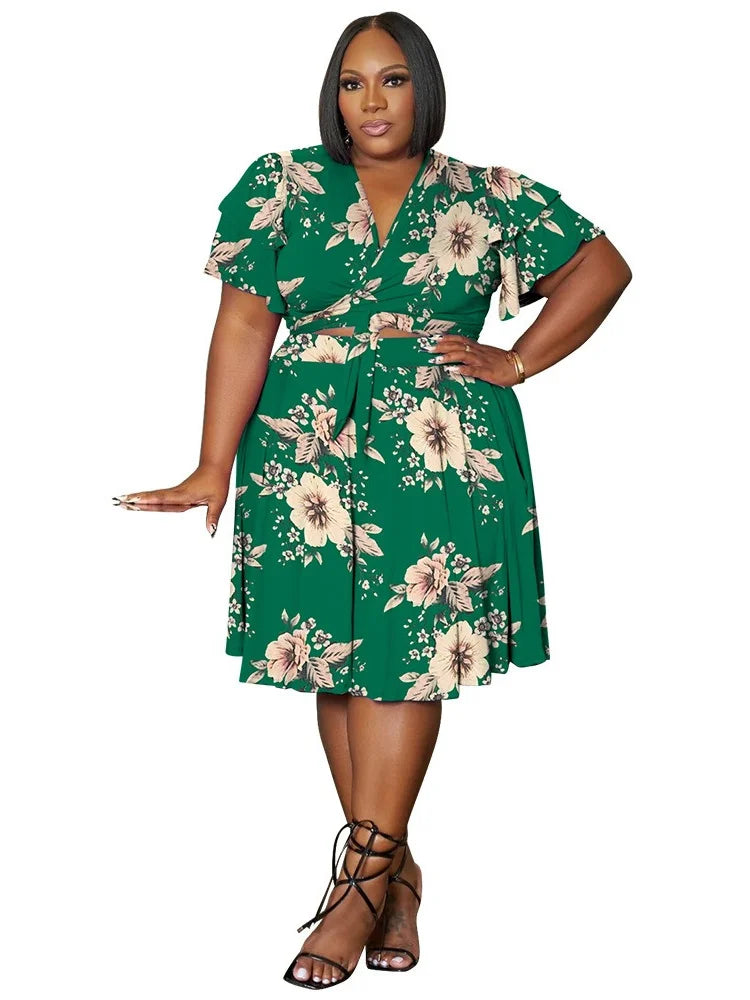 Plus Size Women's 2PC Set - V-Neck Crop Top & Drawstring Shorts